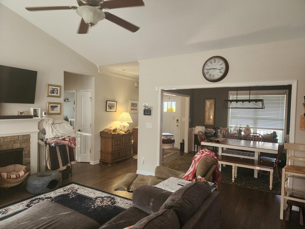 Profile photo 1 of 12