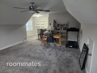 Room for rent in Clayton, NC $1000, house