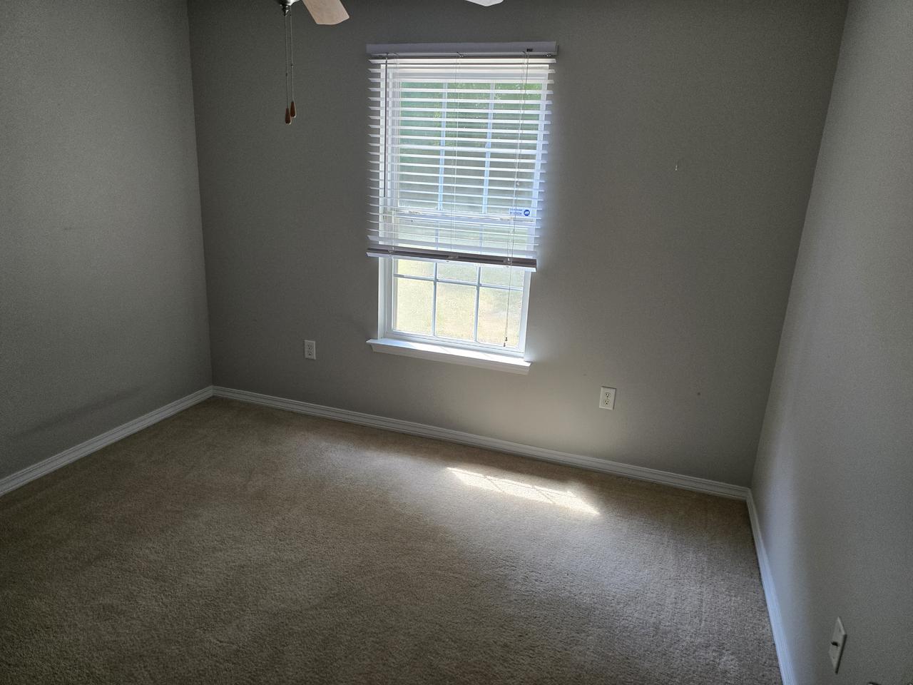 Profile photo 3 of 9