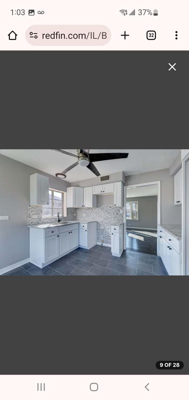 Profile photo 1 of 11