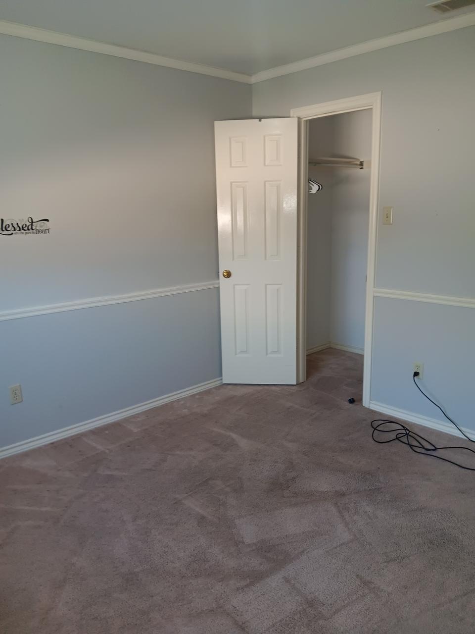 Profile photo 6 of 7