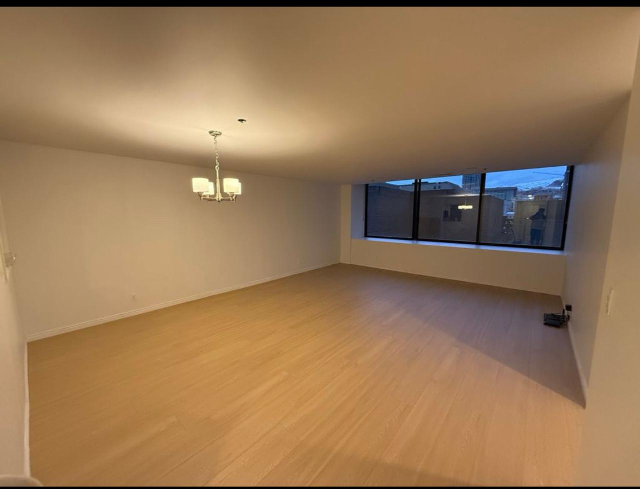 Profile photo 3 of 4