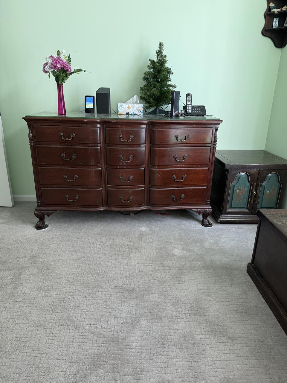 Profile photo 2 of 4