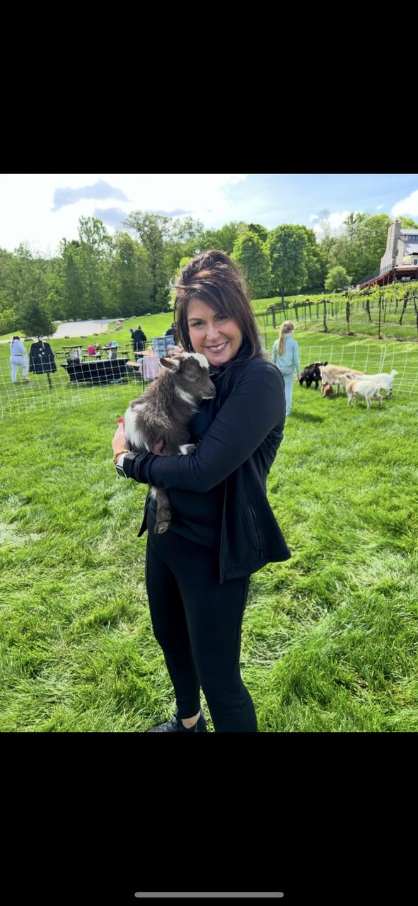 Profile photo 4 of 4