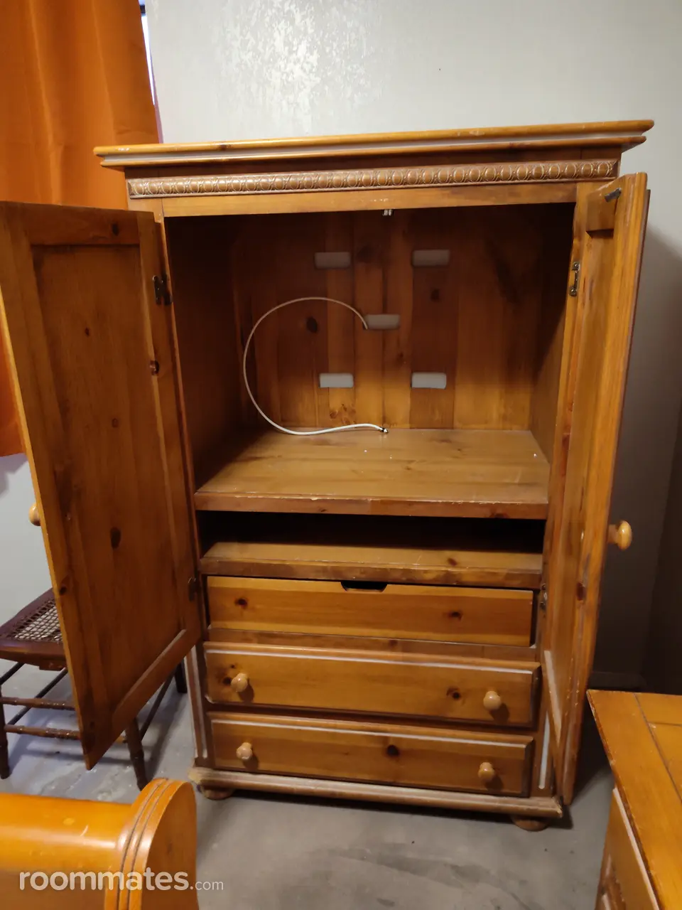 Profile photo 2 of 6