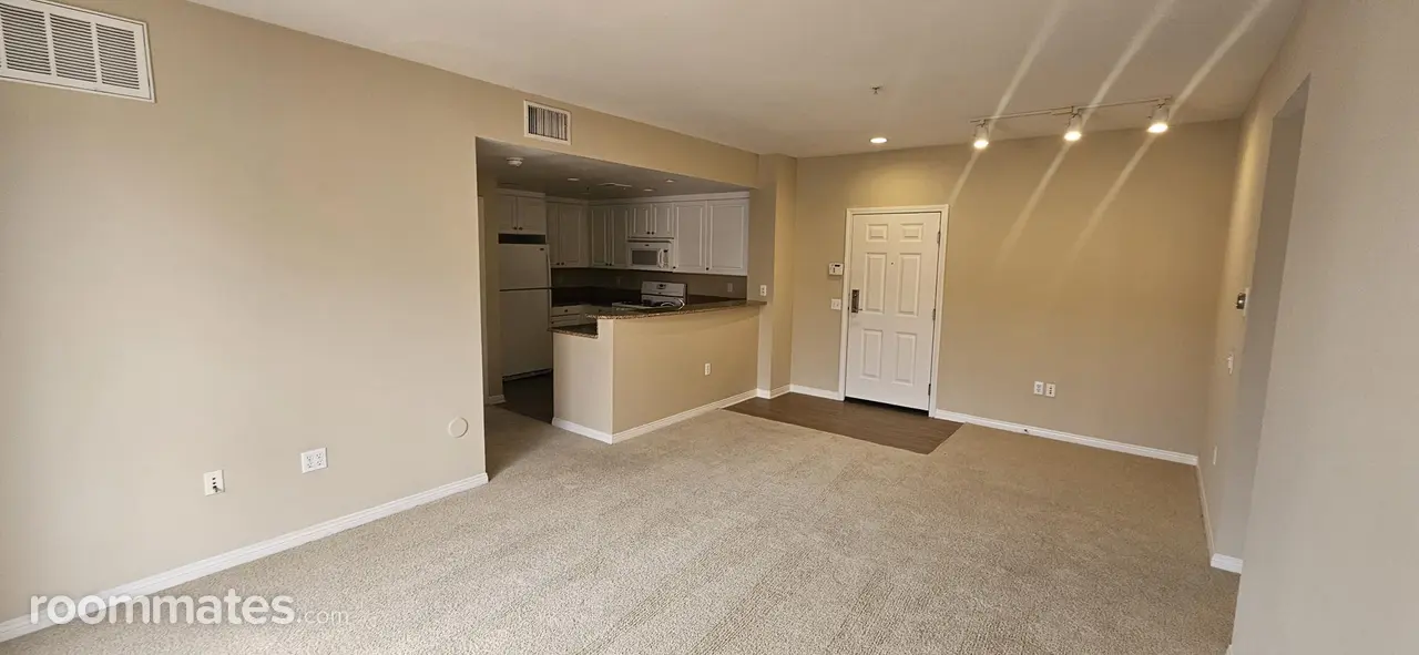 Profile photo 3 of 11