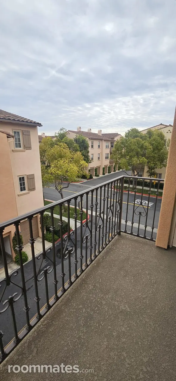 Profile photo 10 of 11