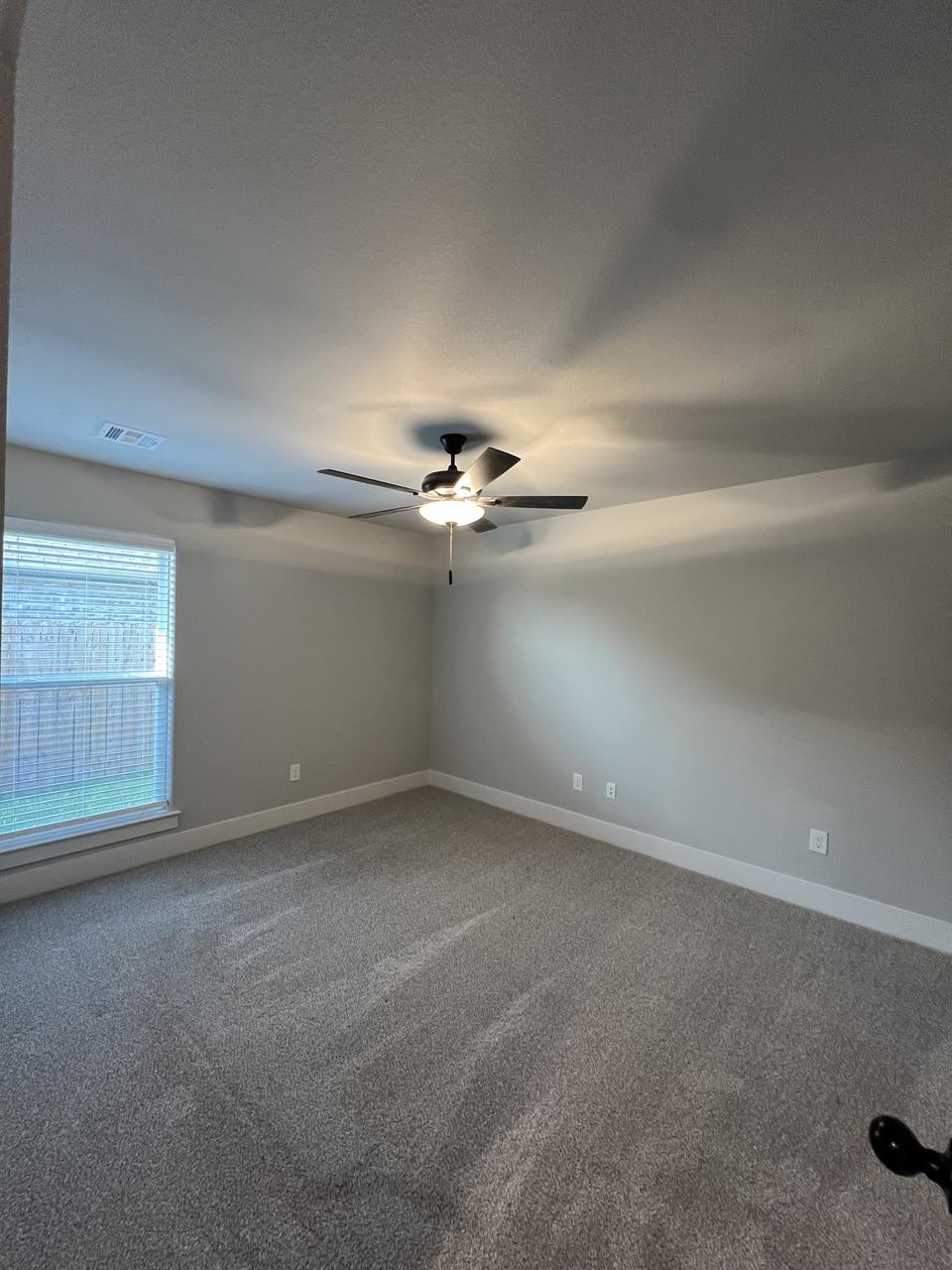 Profile photo 2 of 6