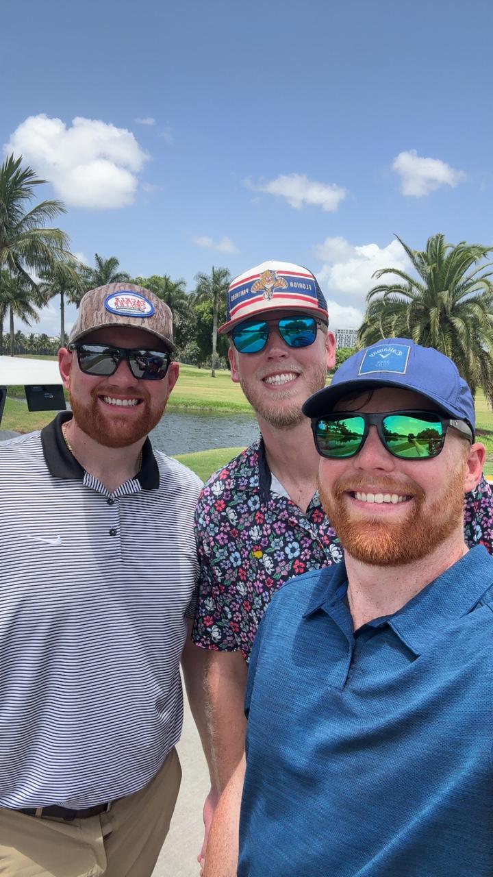 Profile photo 11 of 14