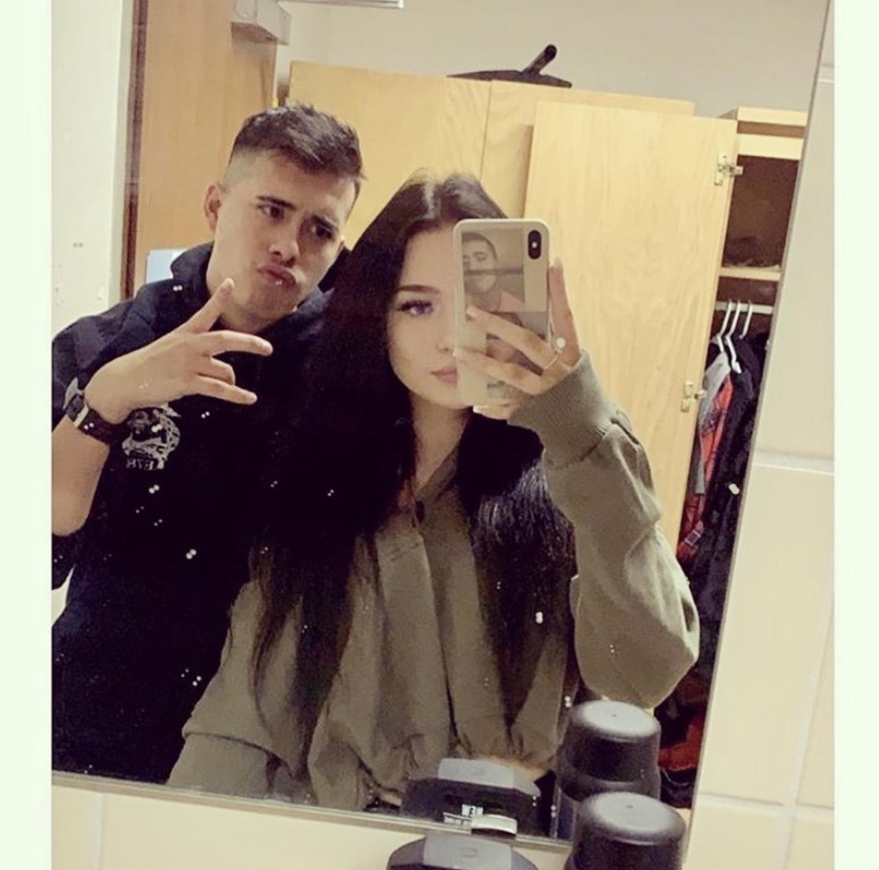 Profile photo 6 of 6