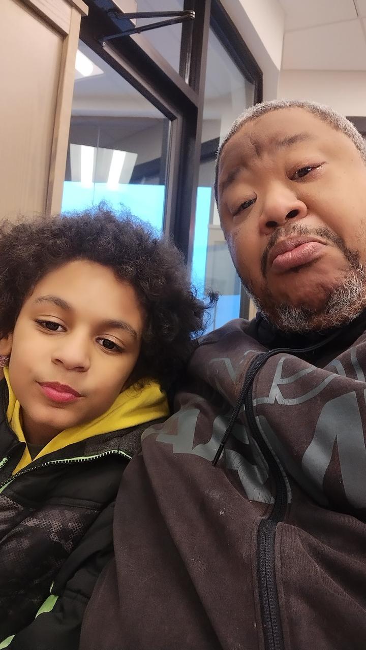 Profile photo 2 of 5