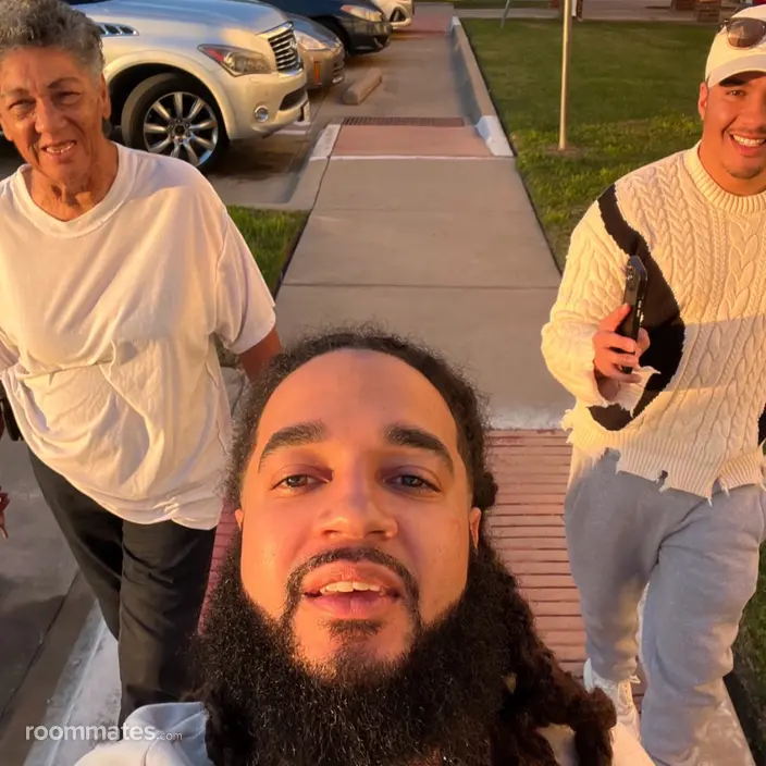Roommate looking Dallas, TX, $1100