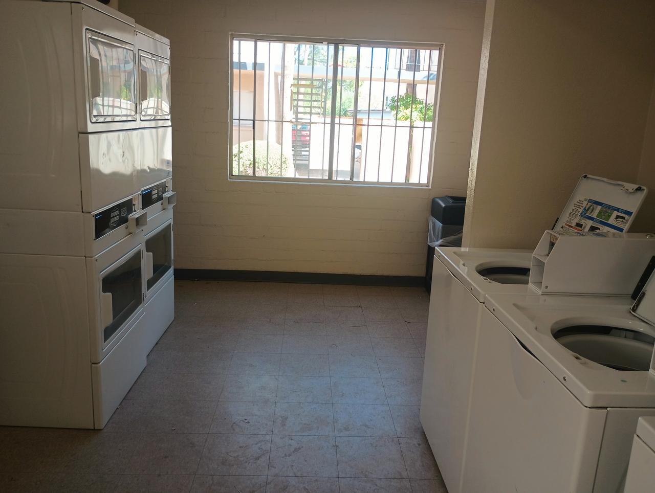 Profile photo 7 of 8