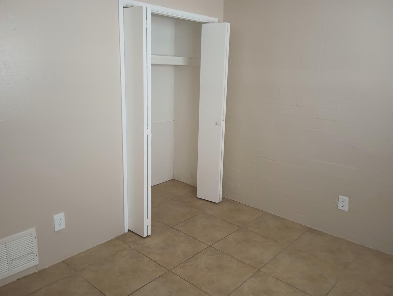 Profile photo 5 of 8