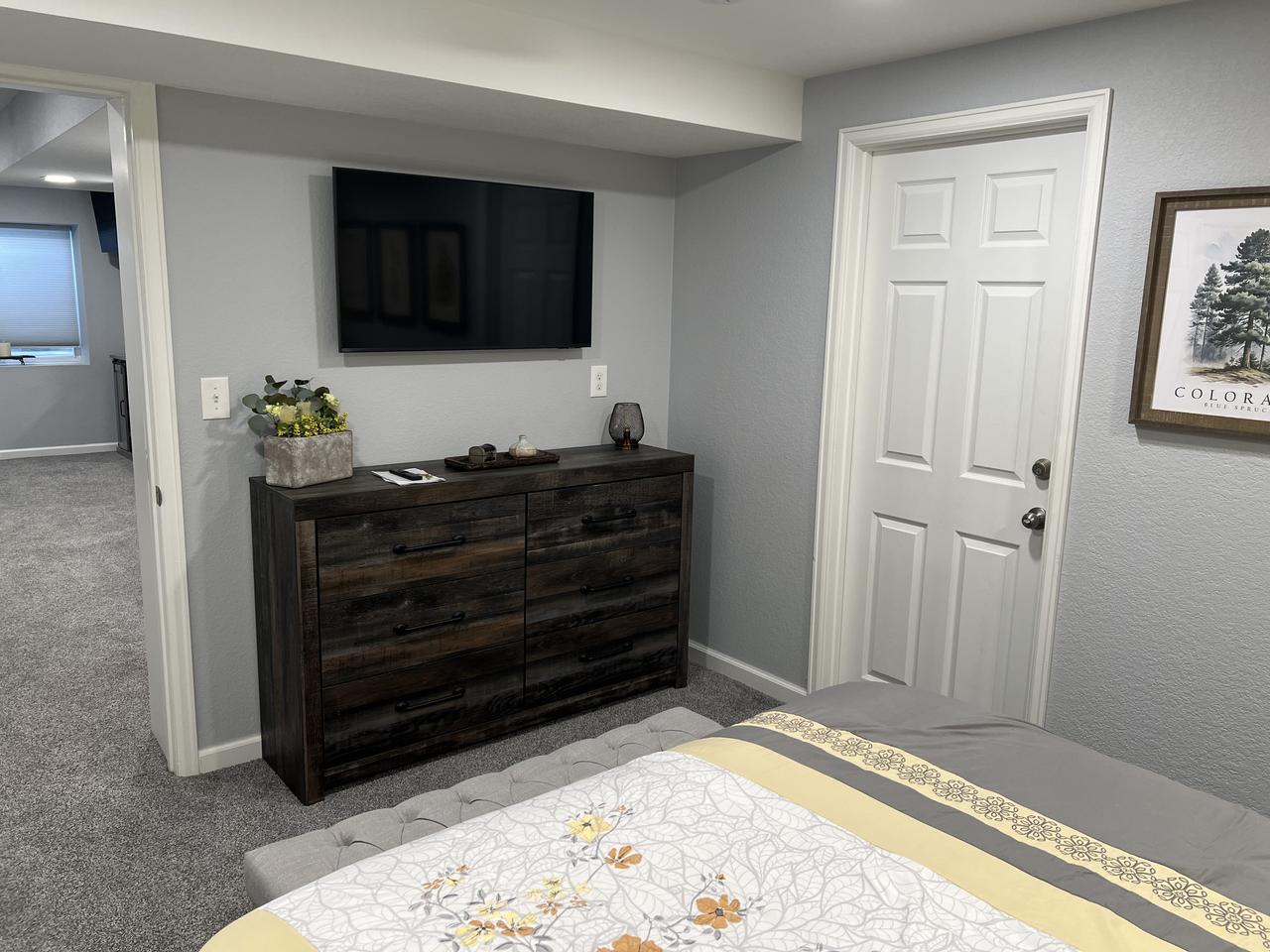 Profile photo 5 of 11