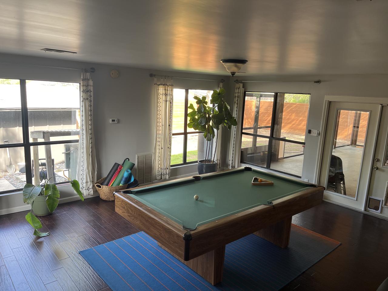 Profile photo 6 of 12