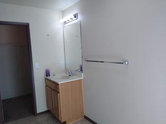 Room for rent in Merced, CA $1000, house
