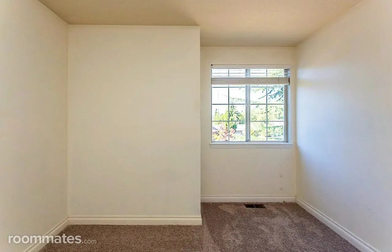 Profile photo 2 of 5