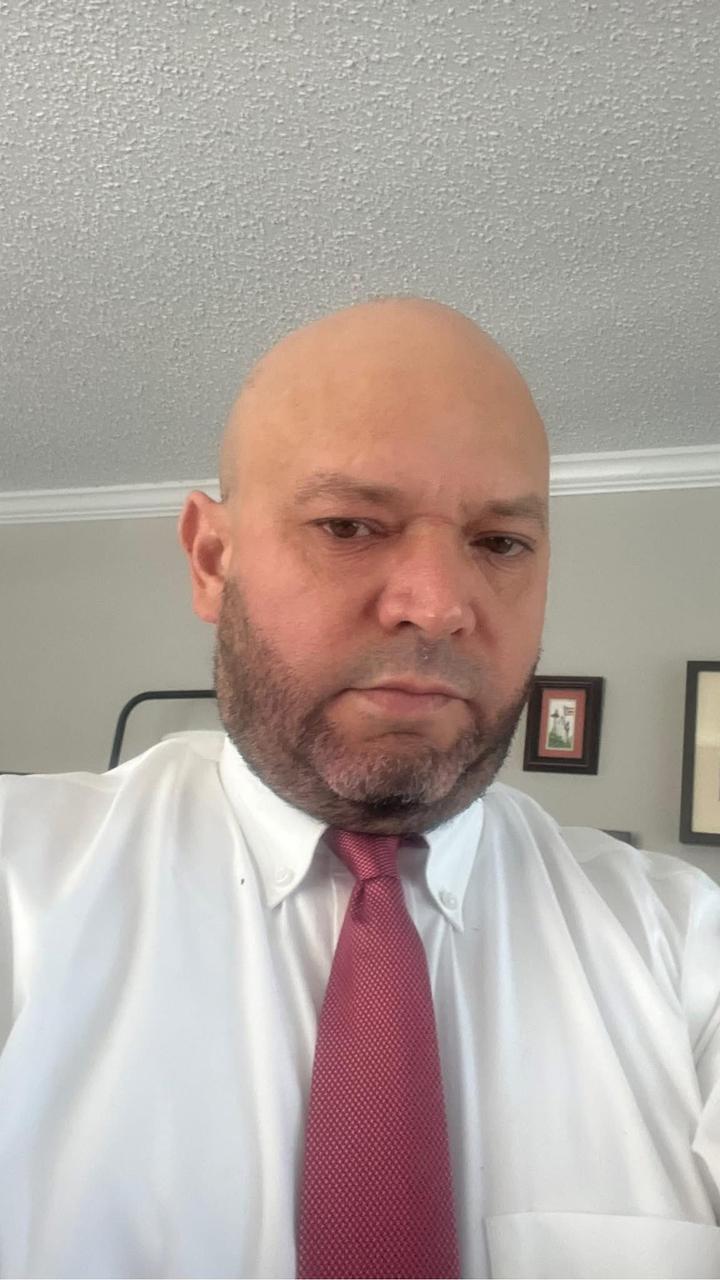 Profile photo 4 of 4