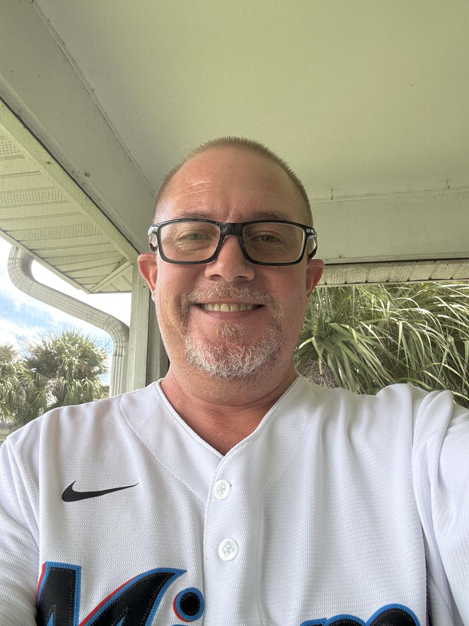 Profile photo 11 of 11