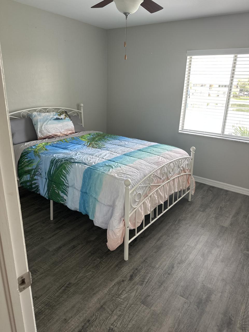 Profile photo 3 of 11