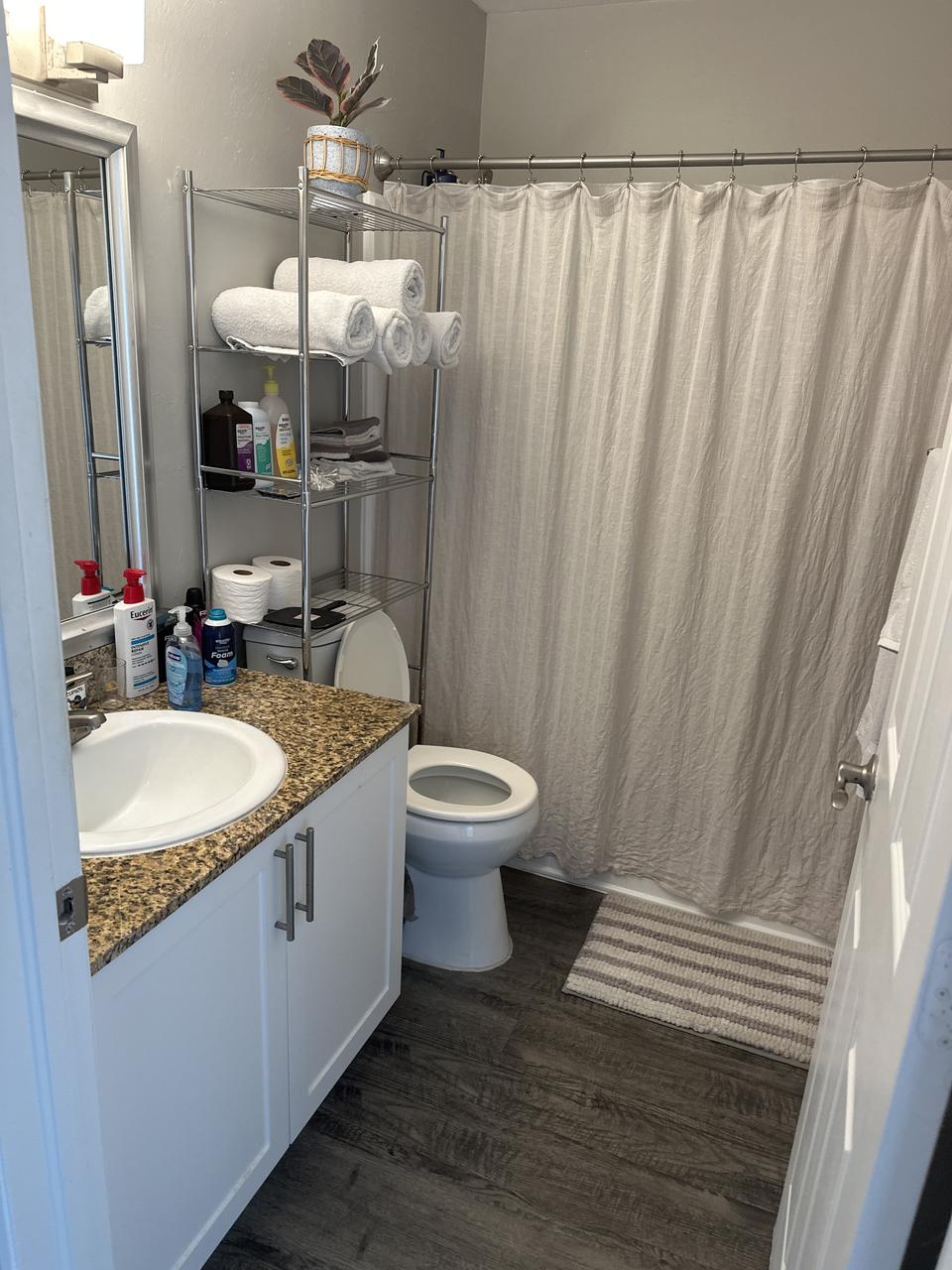 Profile photo 2 of 11