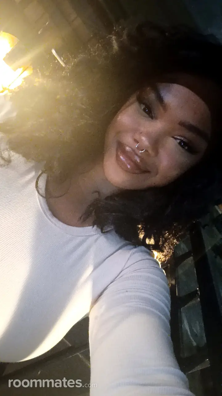 Profile photo 3 of 3