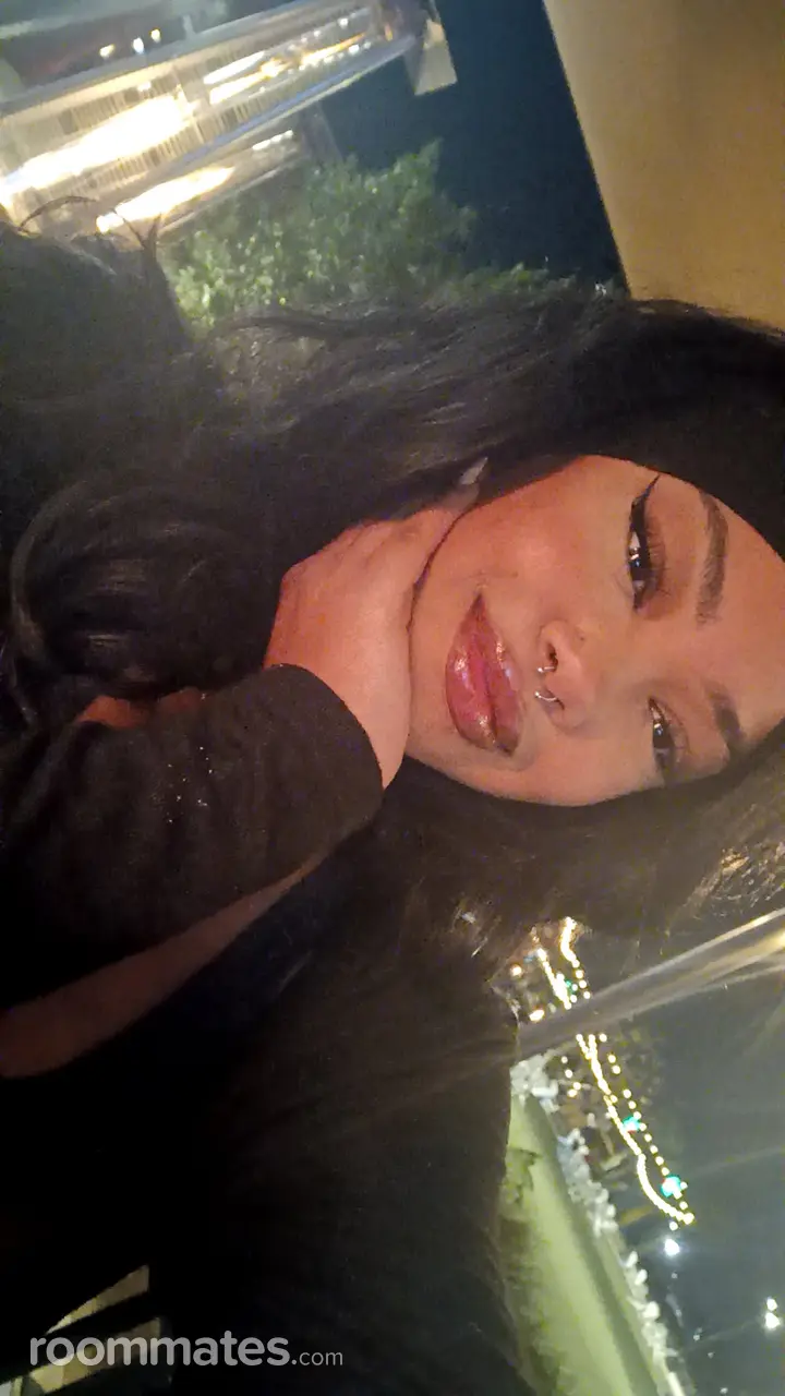 Profile photo 1 of 3