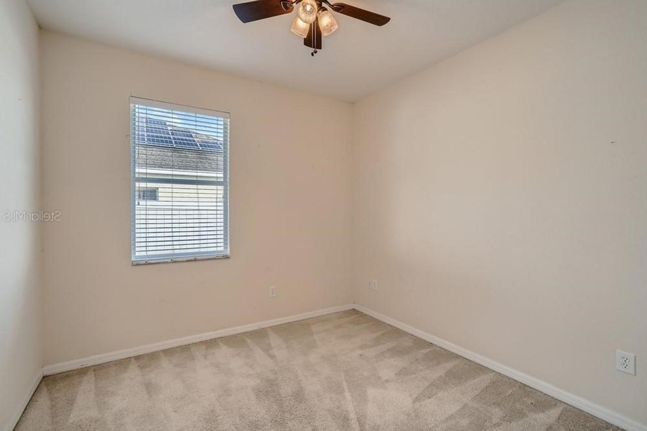 Profile photo 4 of 11