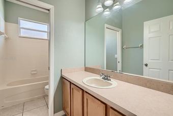 Room for rent in Riverview, FL $800, house