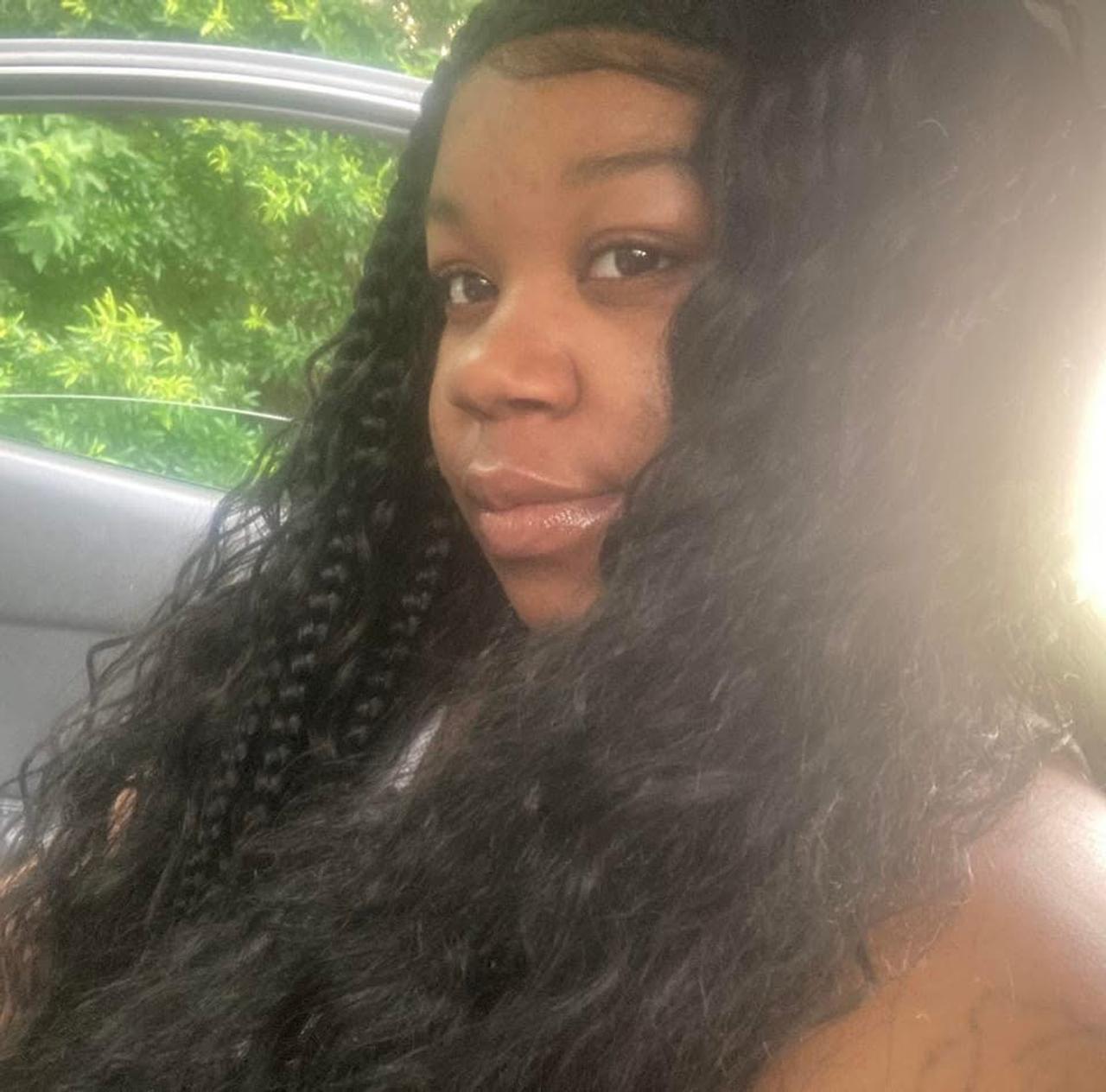 Profile photo 10 of 11