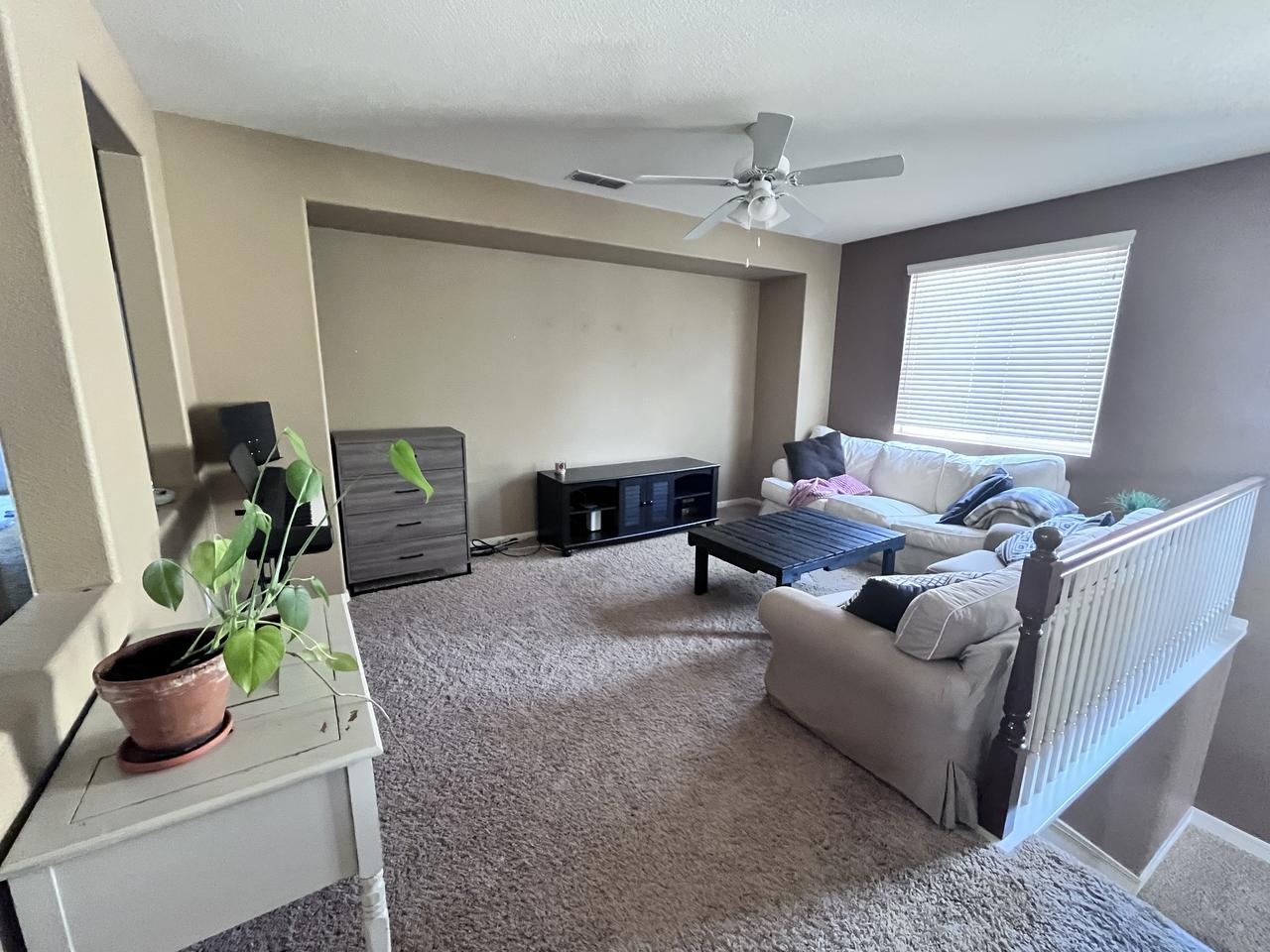 Profile photo 4 of 10