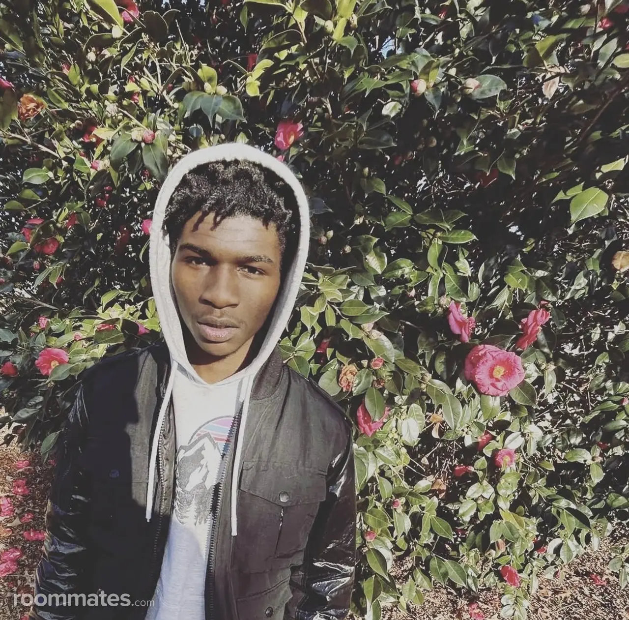 Profile photo 1 of 1