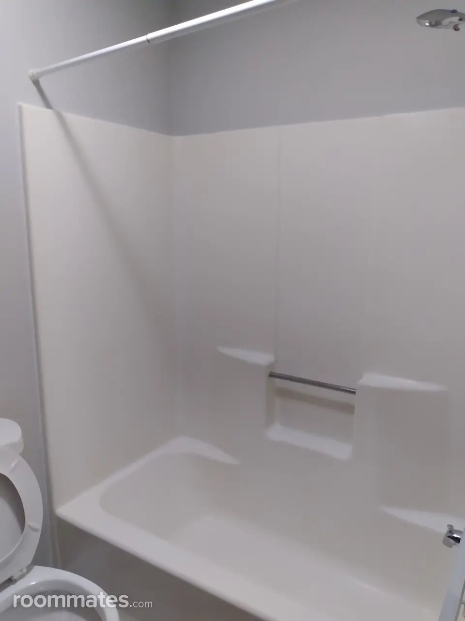 Profile photo 7 of 14