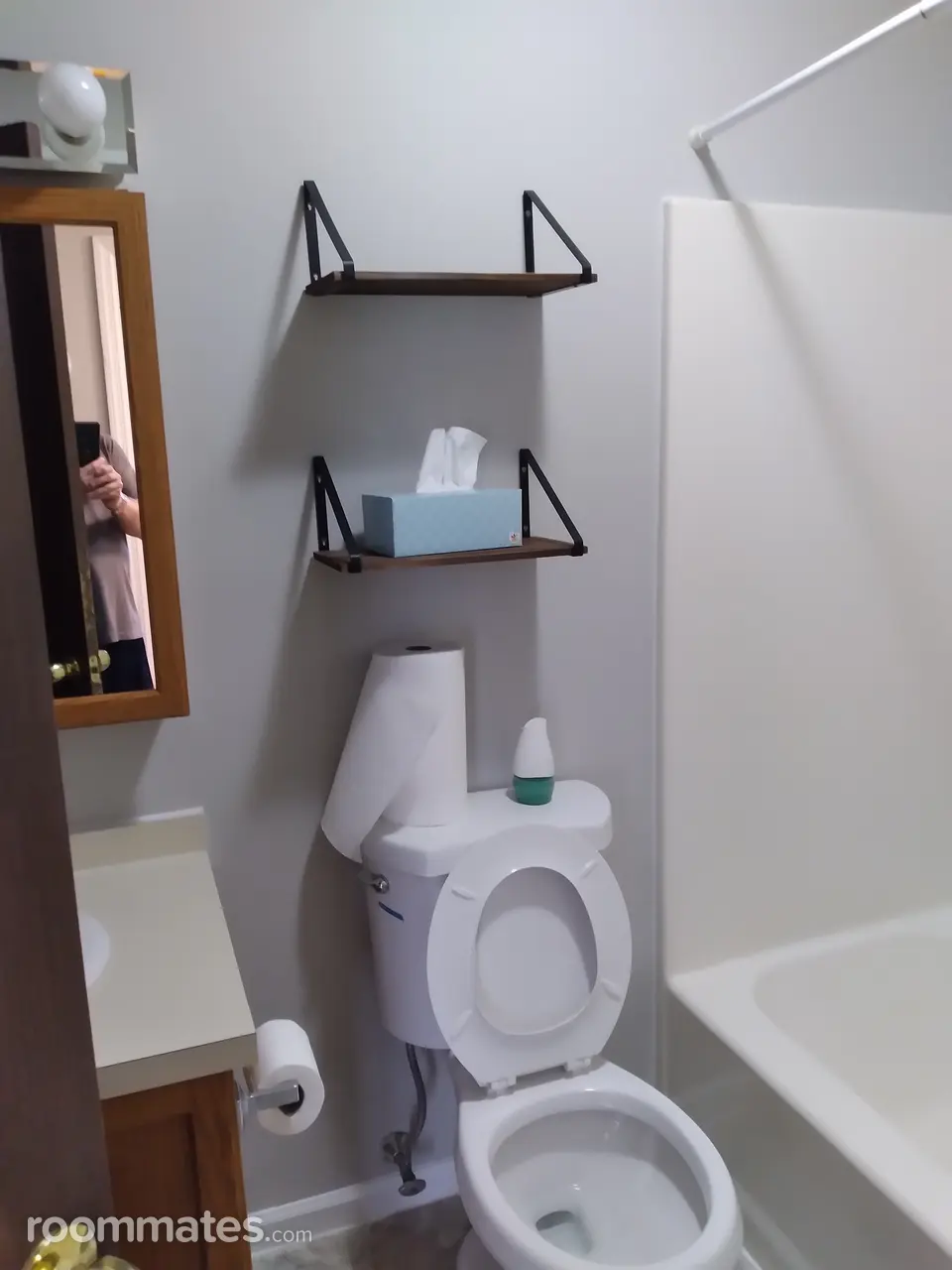 Profile photo 6 of 14