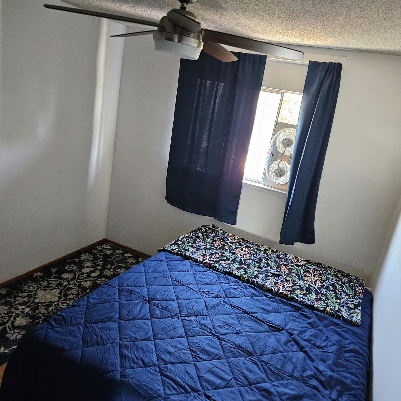 Profile photo 7 of 9