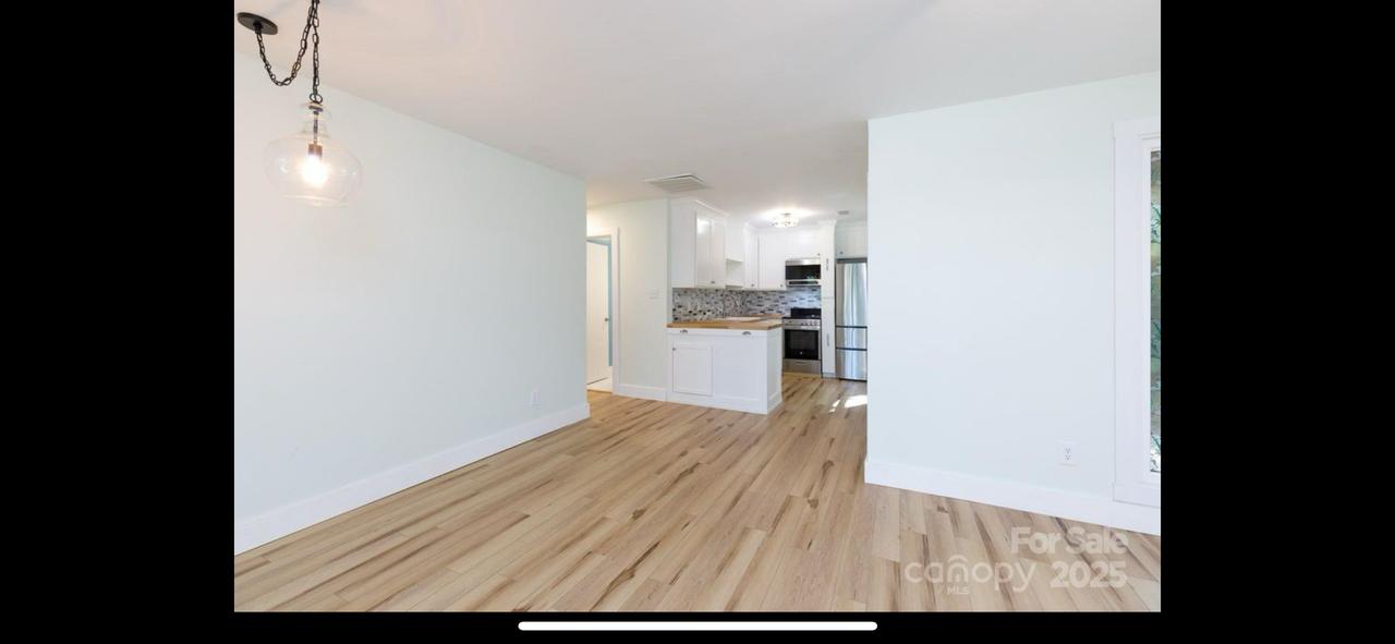 Profile photo 1 of 9