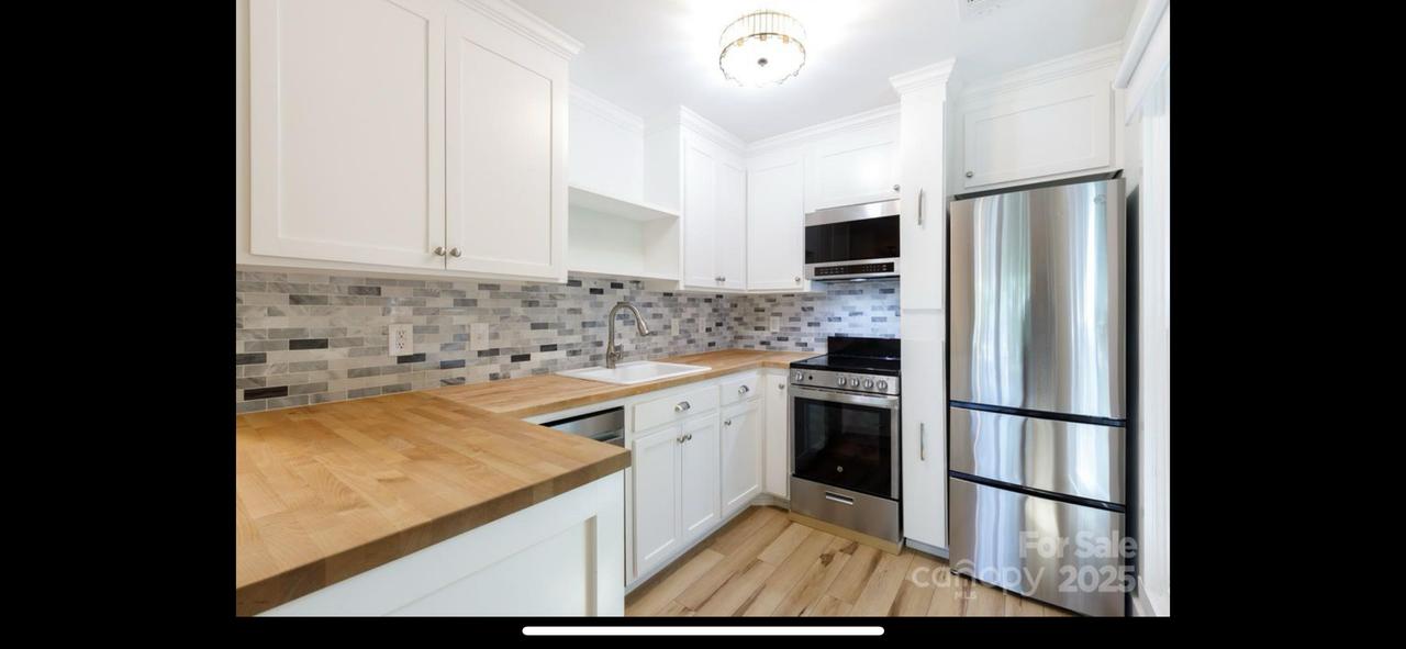 Profile photo 5 of 9