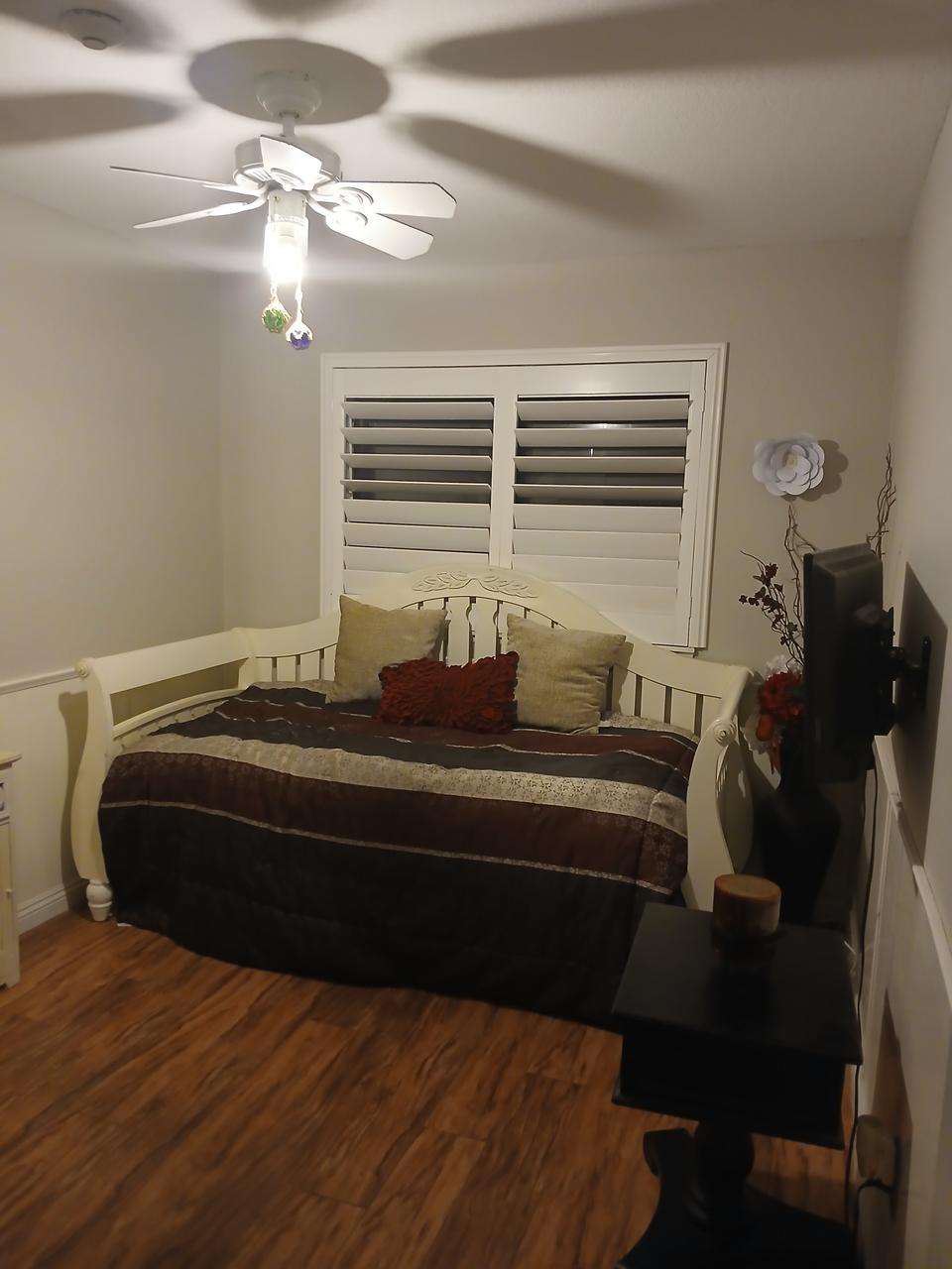 Profile photo 1 of 5