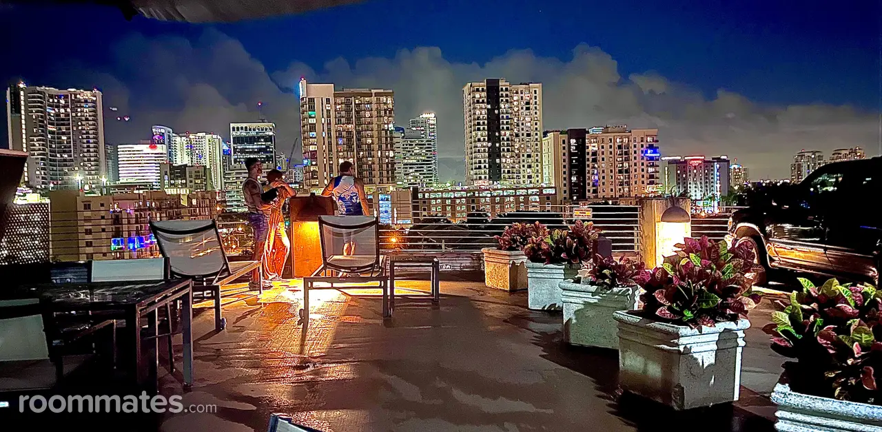 Profile photo 4 of 9