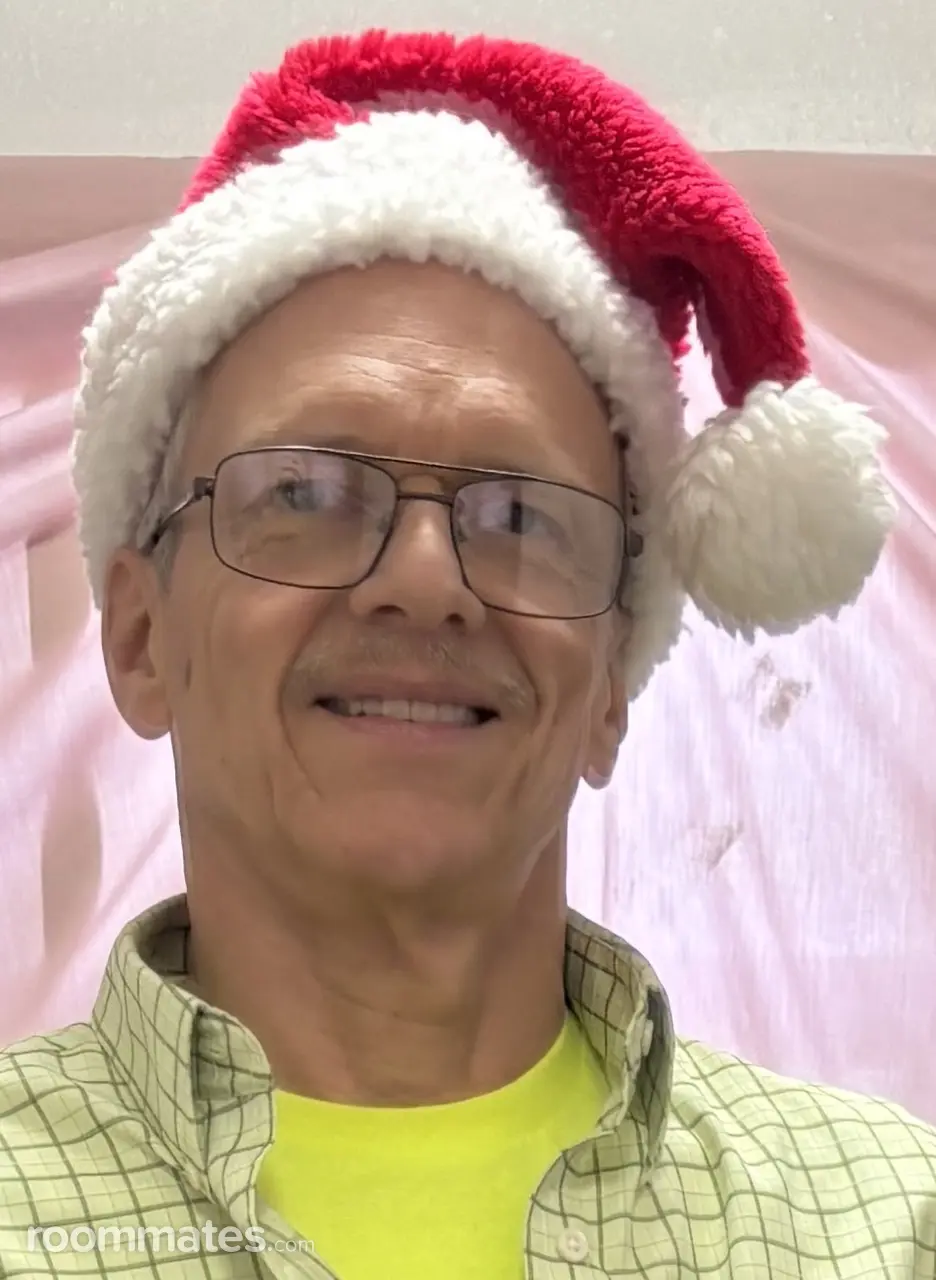 Profile photo 1 of 1