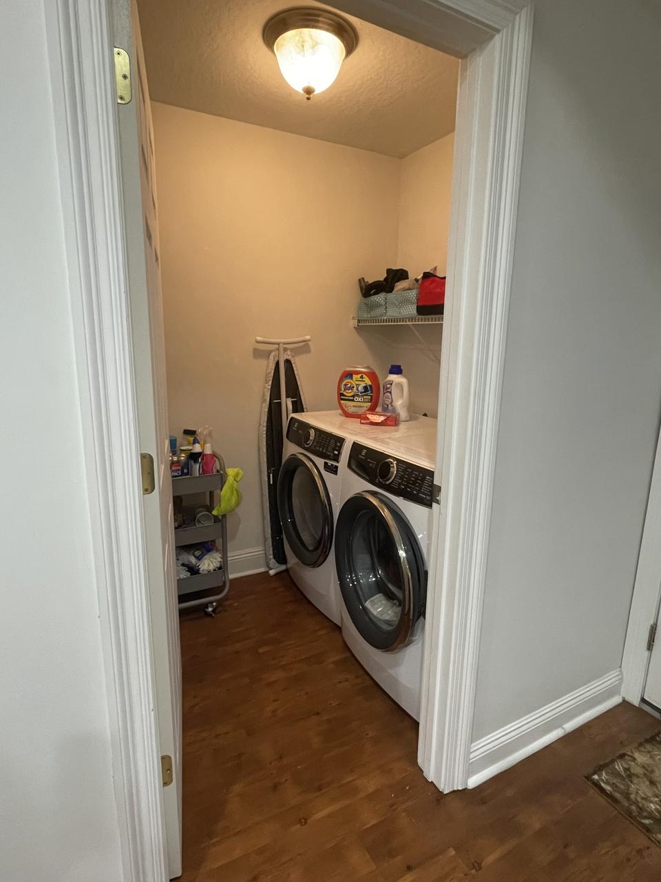 Profile photo 6 of 11