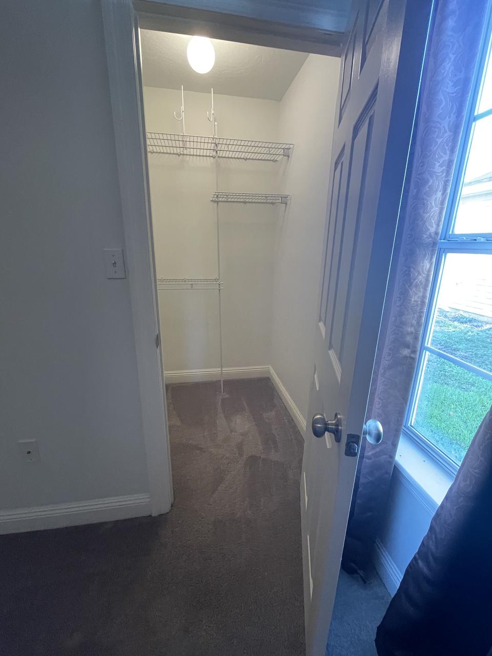 Profile photo 4 of 11