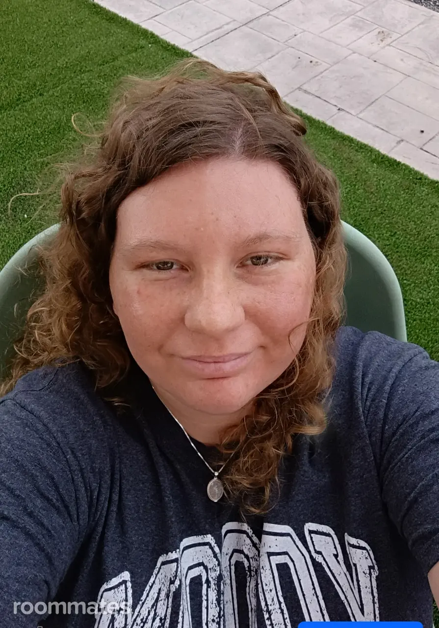 Profile photo 4 of 10