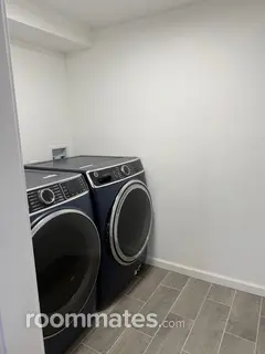 Room for rent in Mechanicsburg, PA $850, townhouse