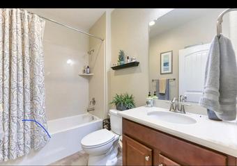 Room for rent in Rancho Cordova, CA $900, house