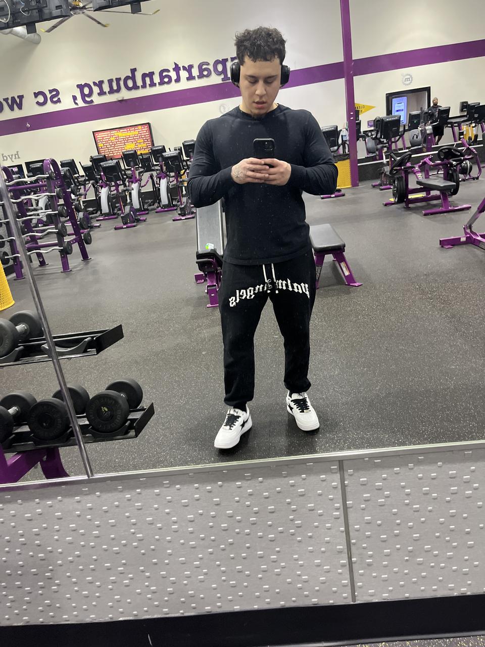 Profile photo 11 of 11