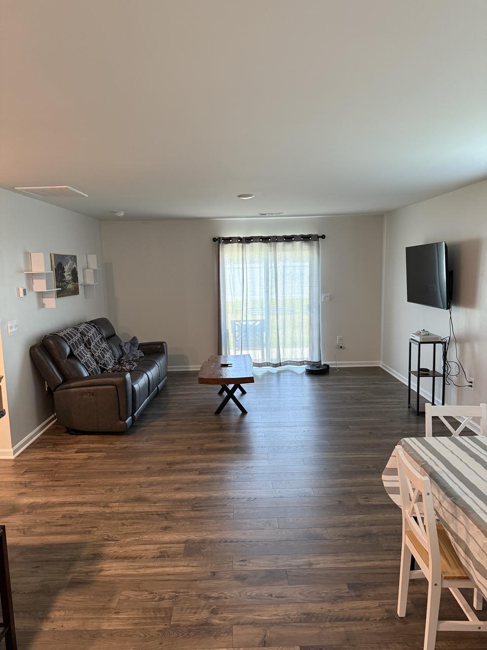 Profile photo 8 of 11