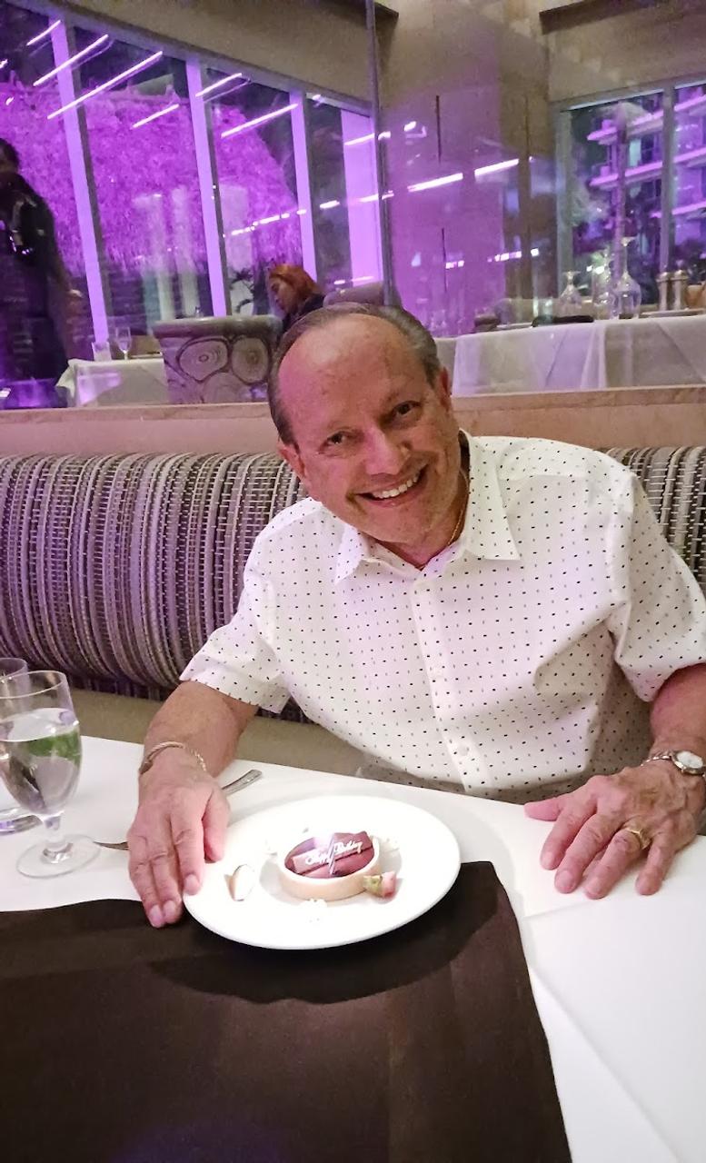 Profile photo 15 of 15