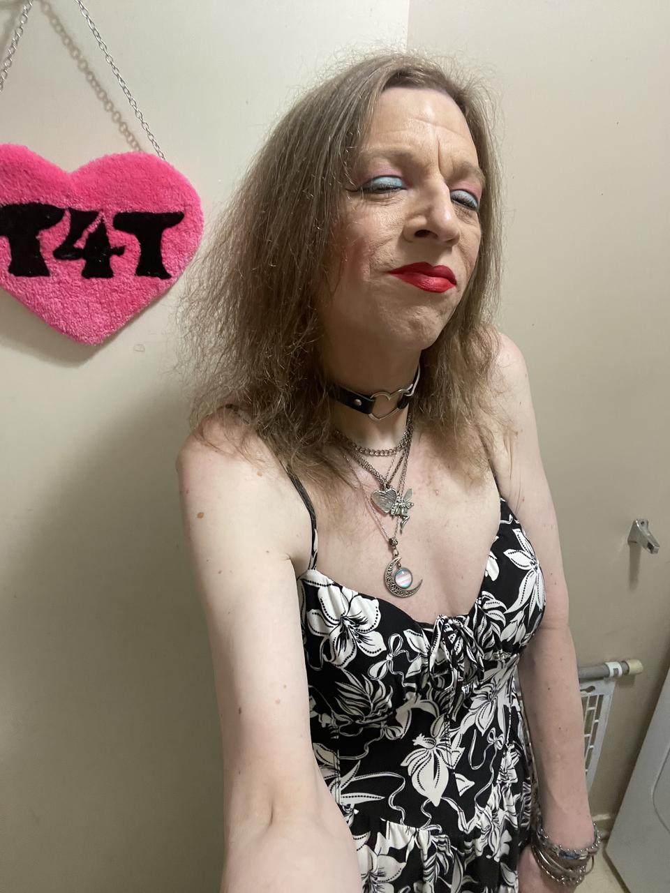 Profile photo 11 of 11